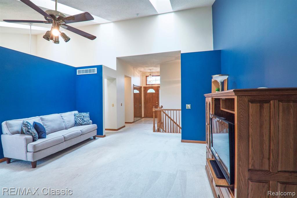 249 Essex Lane, Canton, MI 48187 — Photo 6