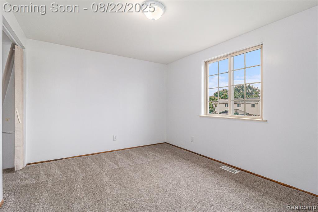 42412 Somerset Court, Canton, MI 48187 — Photo 19