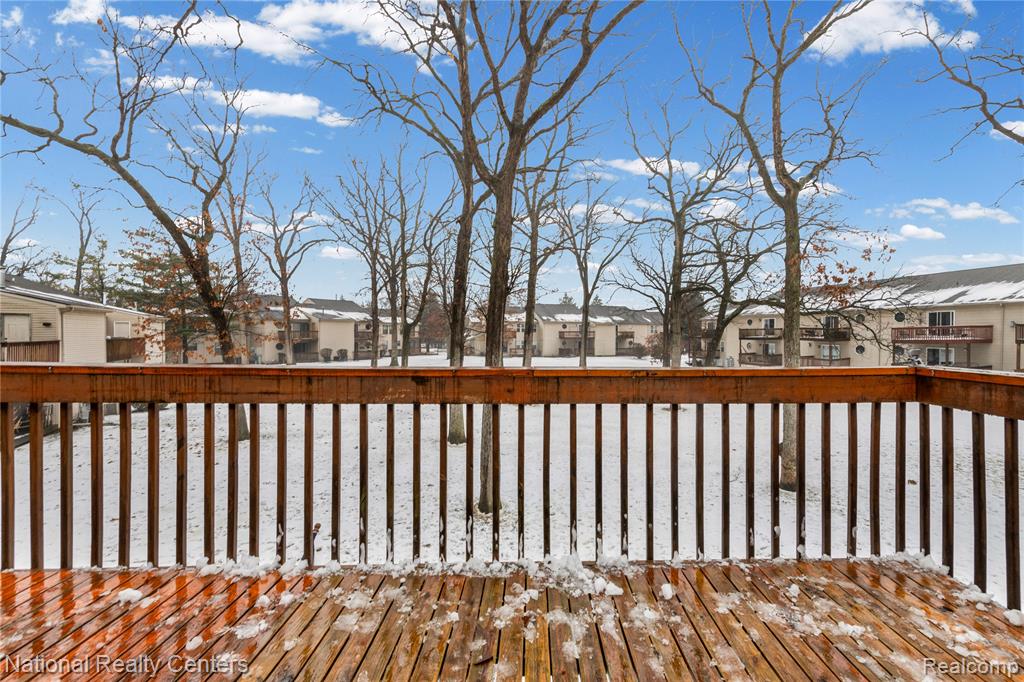 4967 Oak Hill Drive, Waterford, MI 48329 — Photo 25