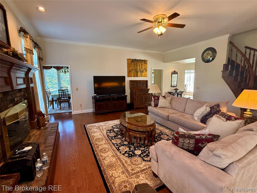 12088 Pinebrook Lane, South Lyon, MI 48178 — Photo 5