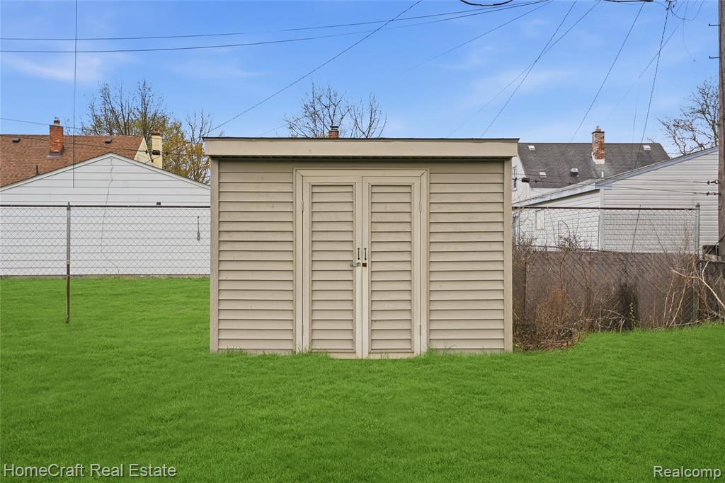 28629 JAMES Street, Garden City, MI — Photo 19