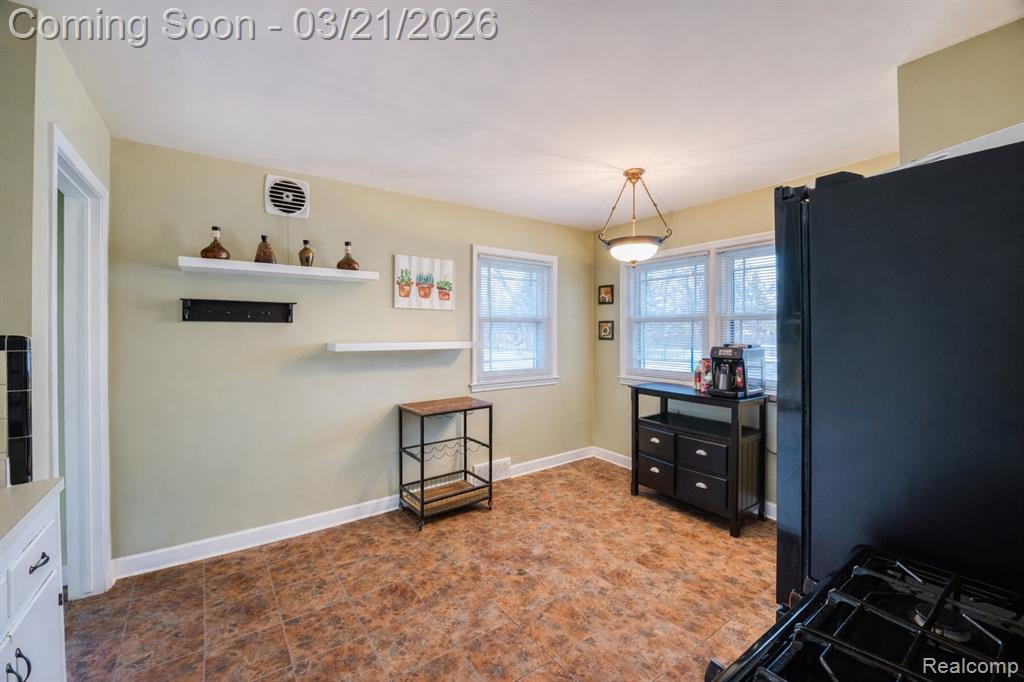 1162 W 11 Mile Road, Berkley, MI 48072 — Photo 13