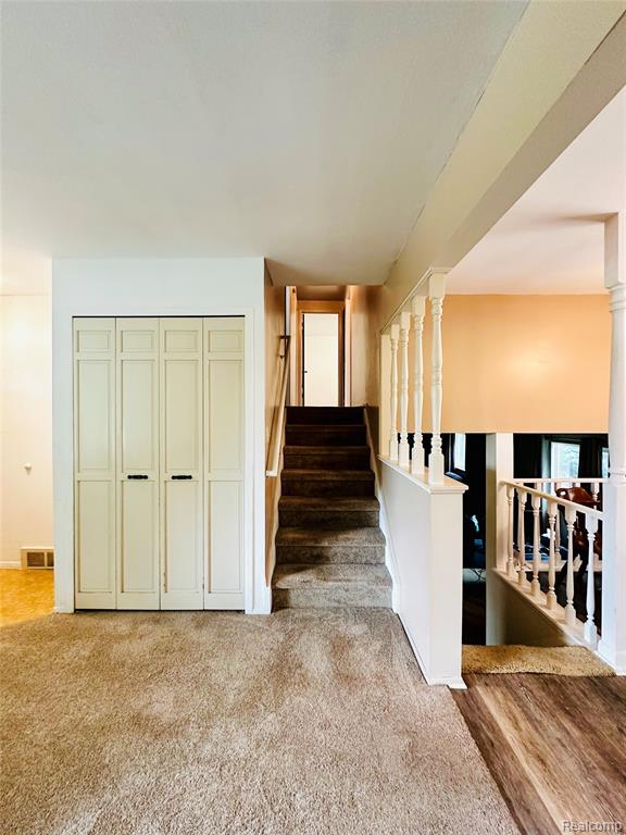 329 Cranbrook Boulevard, Monroe, MI 48162 — Photo 18