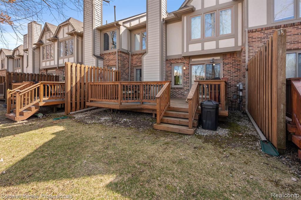 42046 SARATOGA Circle, Canton, MI 48187 — Photo 35