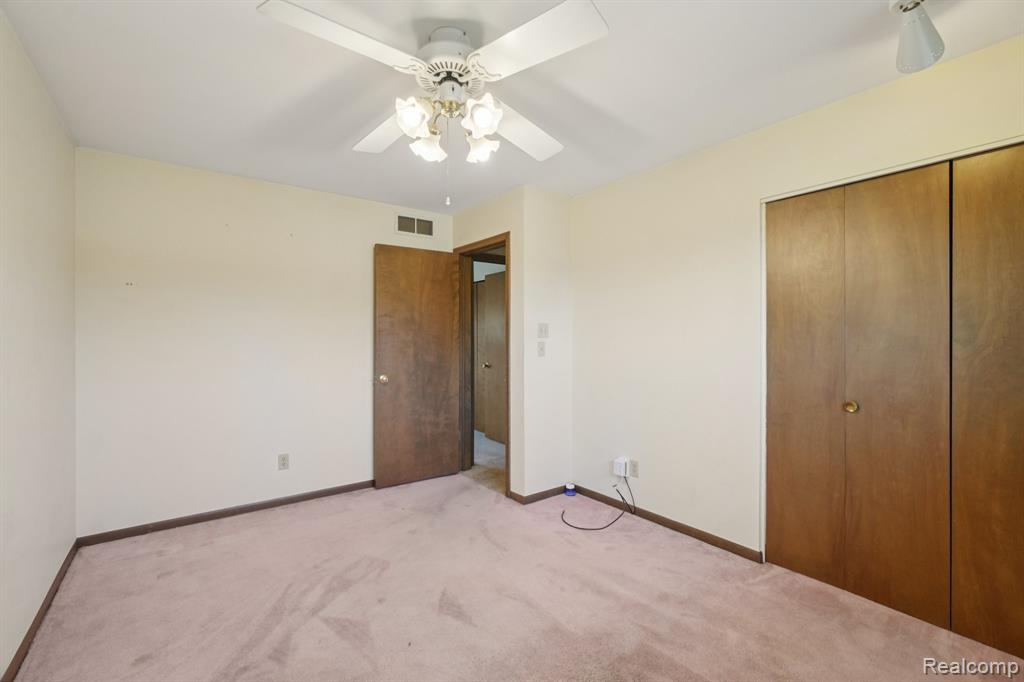 54829 Starlite Drive, Shelby Twp, MI 48316 — Photo 23