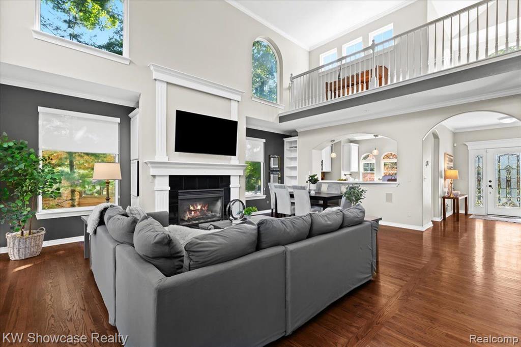 595 E COMMERCE Street, Milford, MI 48381 — Photo 8