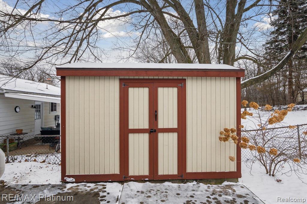 2123 Winewood Avenue, Ann Arbor, MI 48103 — Photo 41