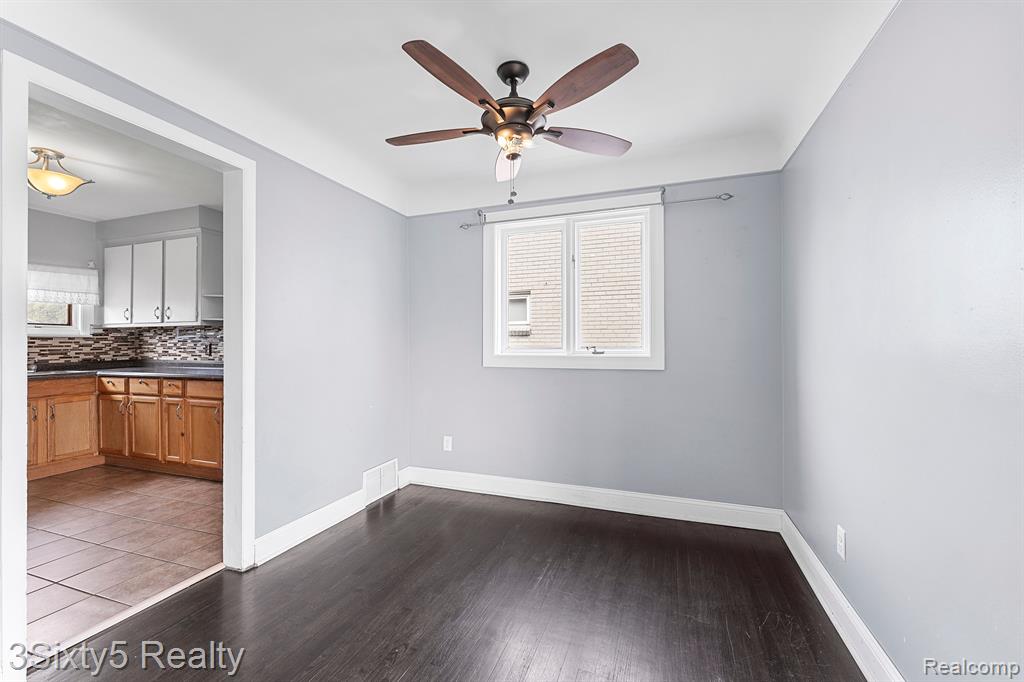 9914 FOX Avenue, Allen Park, MI 48101 — Photo 6