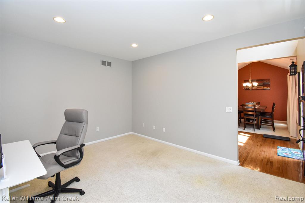 42696 FAULKNER Drive, Novi, MI 48377 — Photo 29