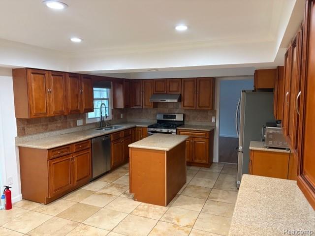 1614 CALIPER Drive, Troy, MI, 48084