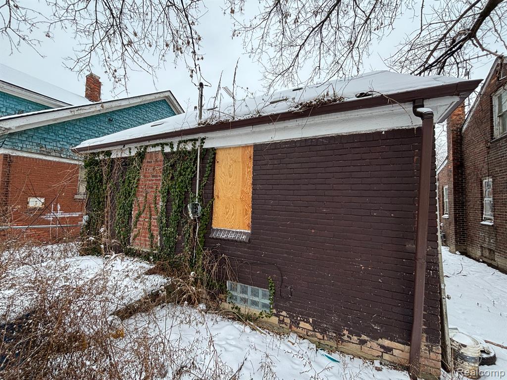 9153 WARD Street, Detroit, MI 48228 — Photo 20