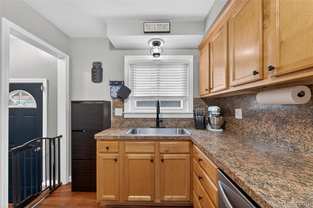 33225 Florence Street, Garden City, MI — Photo 13