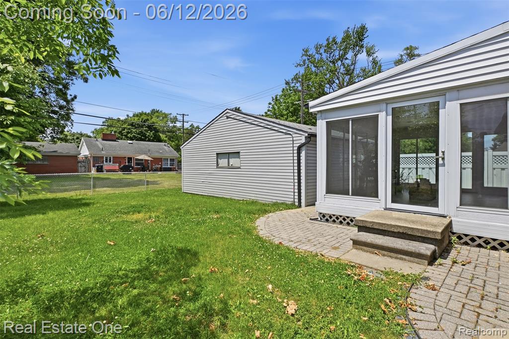 9649 Beech Daly Road, Redford, MI 48239 — Photo 34