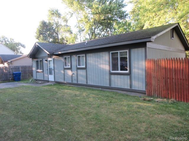 7265 Ida Terrace, Waterford, MI 48329 — Photo 2