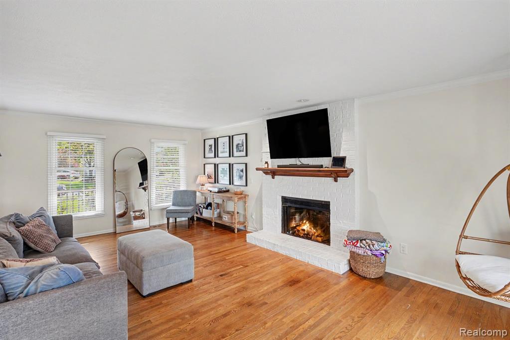 5600 Chestnut Hill Drive, Clarkston, MI — Photo 5
