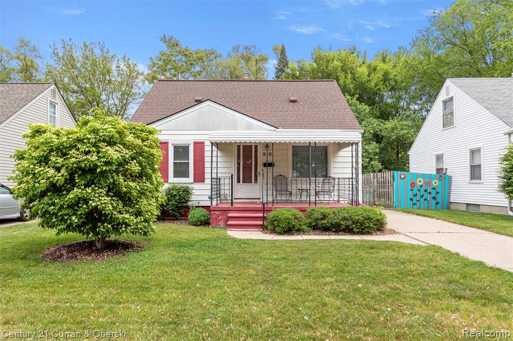 919 Whitcomb Avenue, Royal Oak, MI 48073 — Photo 2