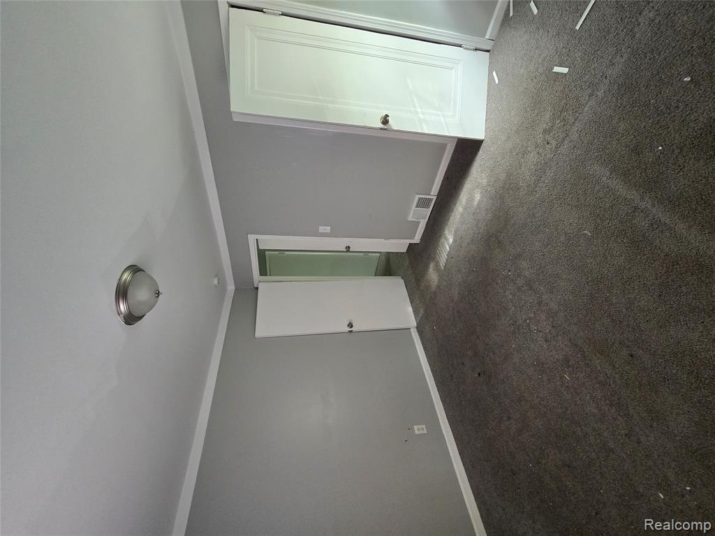 18108 Waltham Street, Detroit, MI 48205 — Photo 20