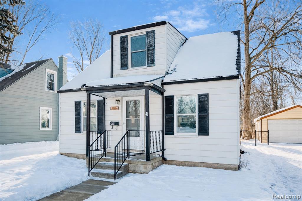 419 W Bernhard Avenue, Hazel Park, MI 48030 — Photo 5