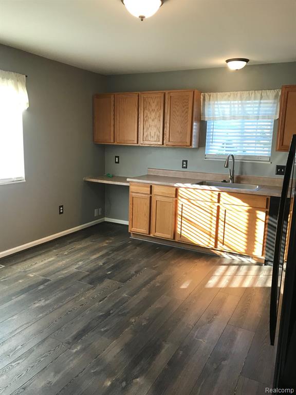 7511 State Road, Burtchville, MI 48059 — Photo 30