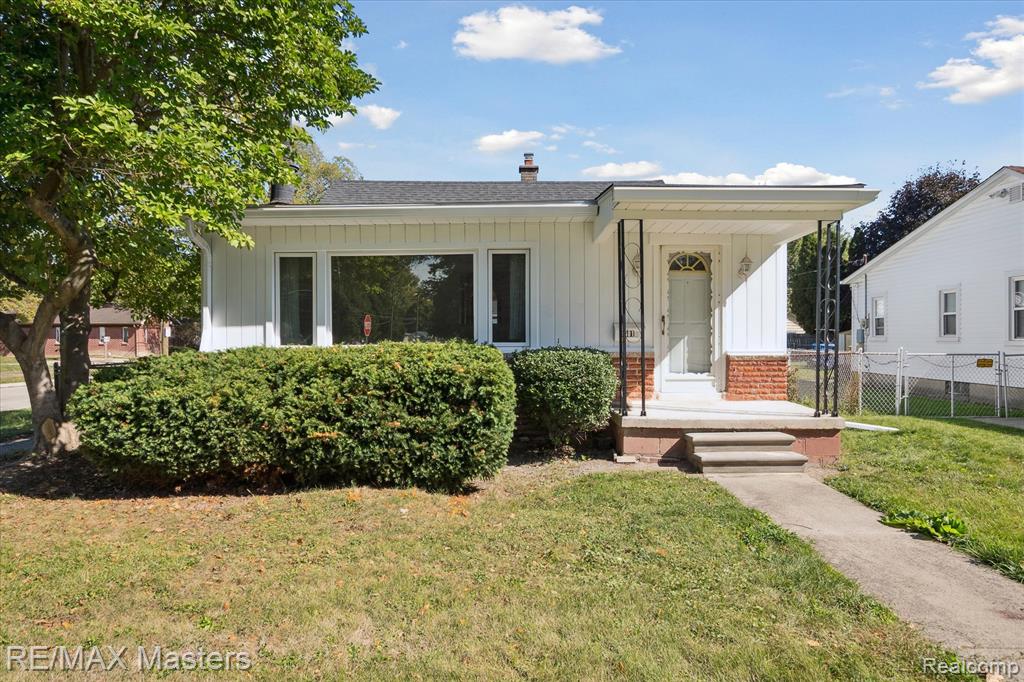 4401 Ziegler Street, Dearborn Heights, MI 48125 — front exterior