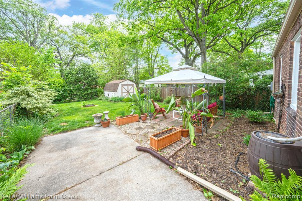 411 W Chesterfield Street W, Ferndale, MI 48220 — Photo 19