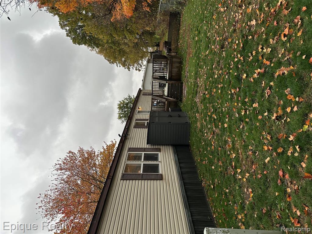 71 Sangam Place, Swartz Creek, MI 48473 — Photo 2