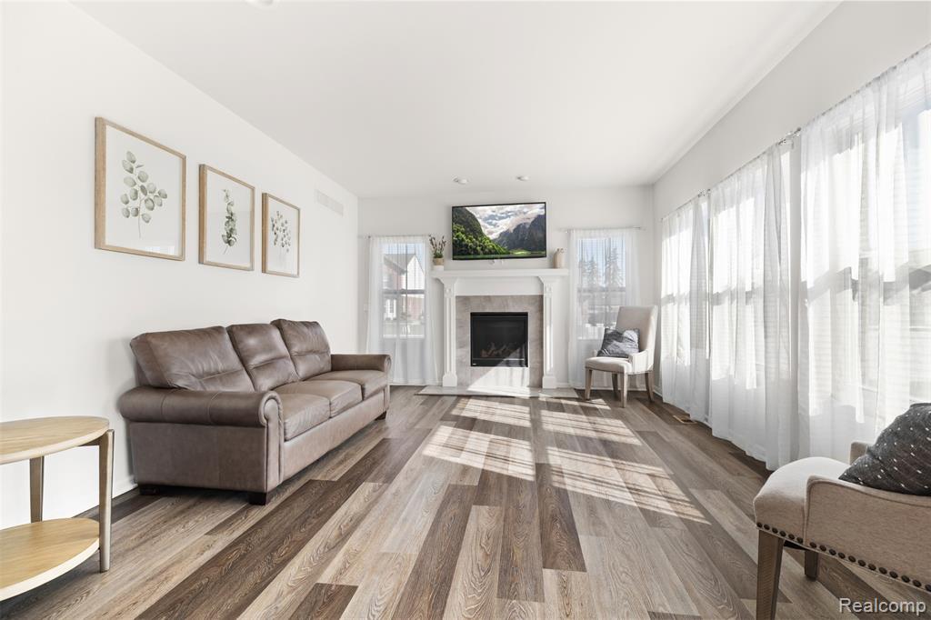 8135 Hudson Drive, Westland, MI — Photo 14
