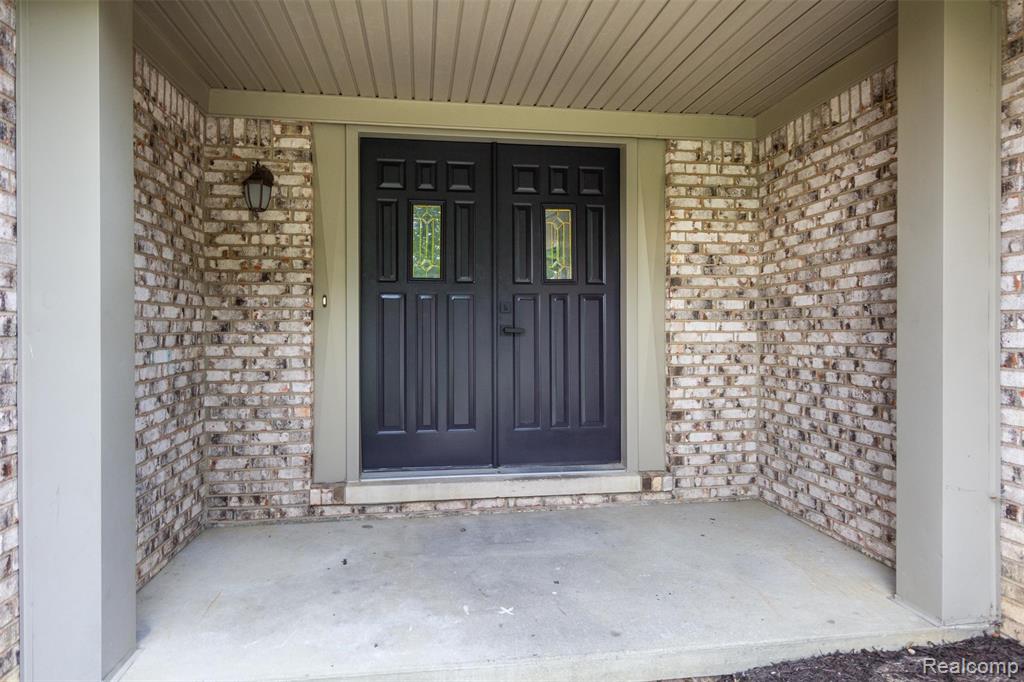 46376 Meadow Lane, Macomb, MI 48044 — Photo 4