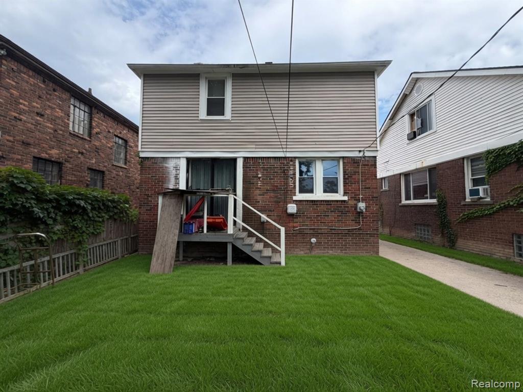9161 Lakepointe Street, Detroit, MI 48224 — Photo 2