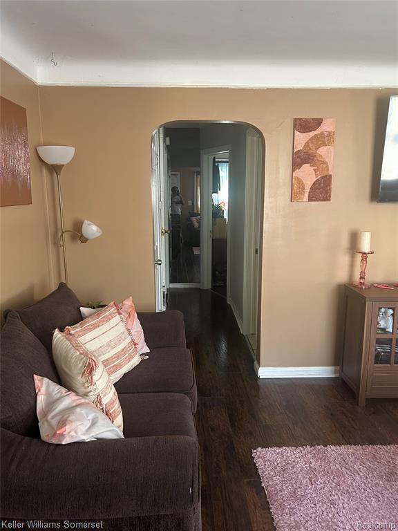 19196 MCCORMICK Street, Detroit, MI 48224 — Photo 15