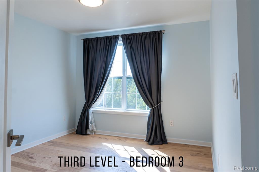 2836 RIDINGTON Road, Ann Arbor, MI 48105 — Photo 41