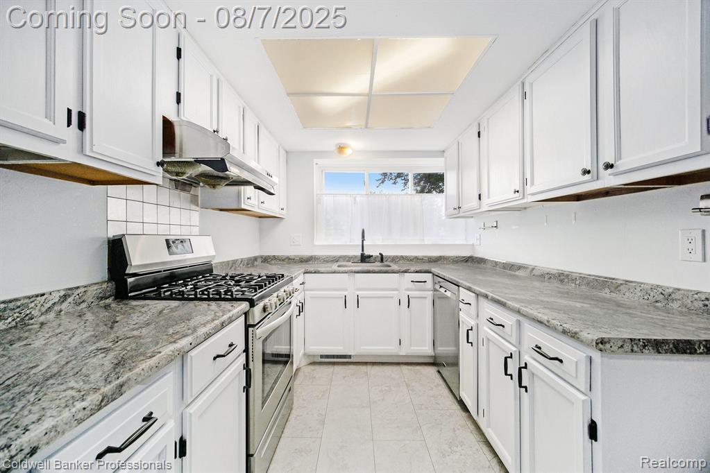 3543 Burbank Drive, Ann Arbor, MI 48105 — Photo 12