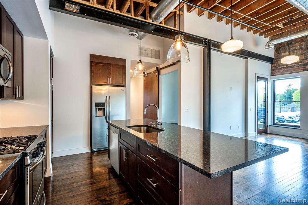 922 N Main Street, Royal Oak, MI 48067 — Photo 7