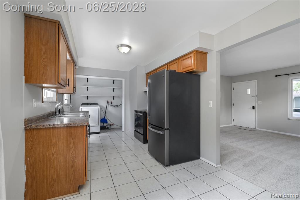 309 Crescent Avenue, Holly, MI 48442 — Photo 8