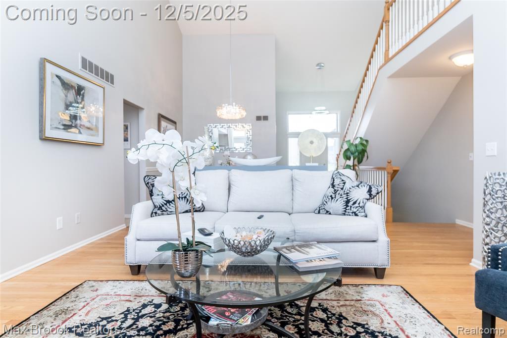 6157 Lochmore Drive, Commerce Twp, MI 48382 — Photo 17