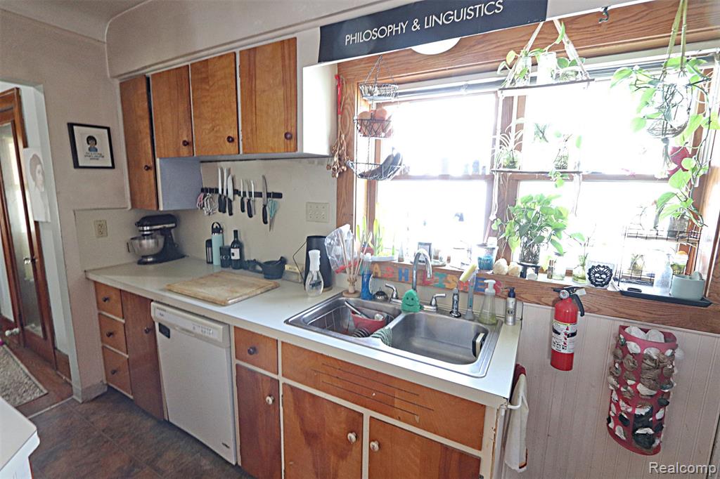 408 N Hamilton Street, Ypsilanti, MI 48197 — Photo 6