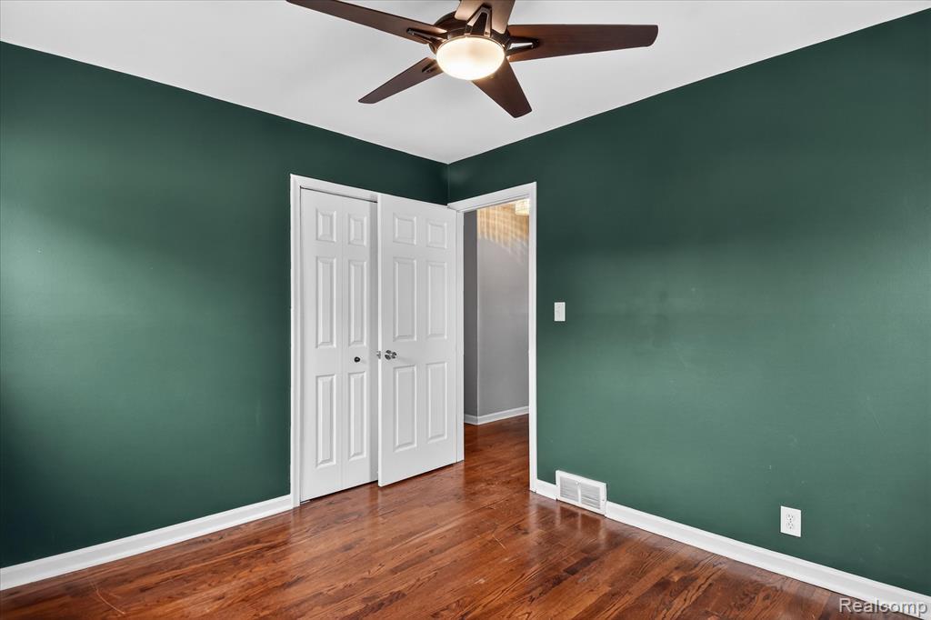 830 Mapleknoll Avenue, Madison Heights, MI 48071 — Photo 23