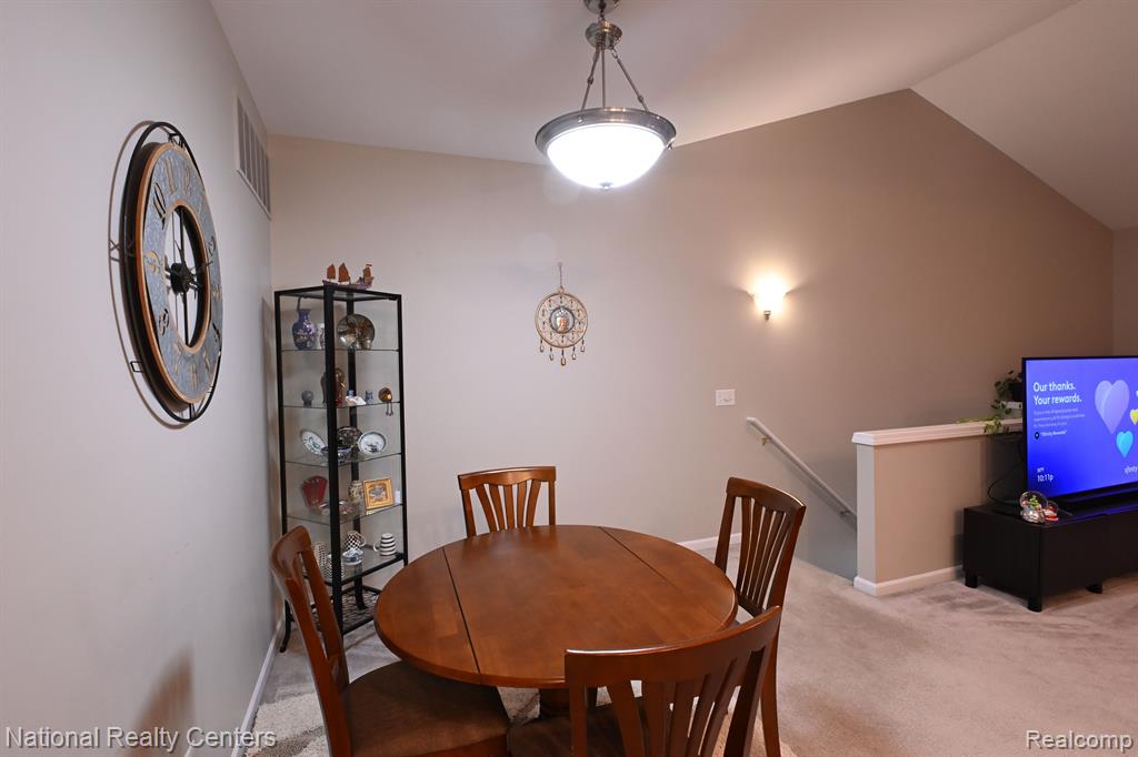 40564 BLYTHEFIELD Lane, Canton, MI 48188 — Photo 20