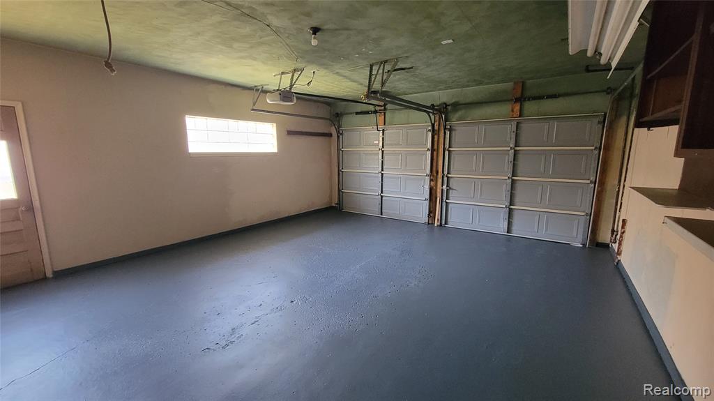 45502 Klingkammer Street, Utica, MI 48317 — Photo 34