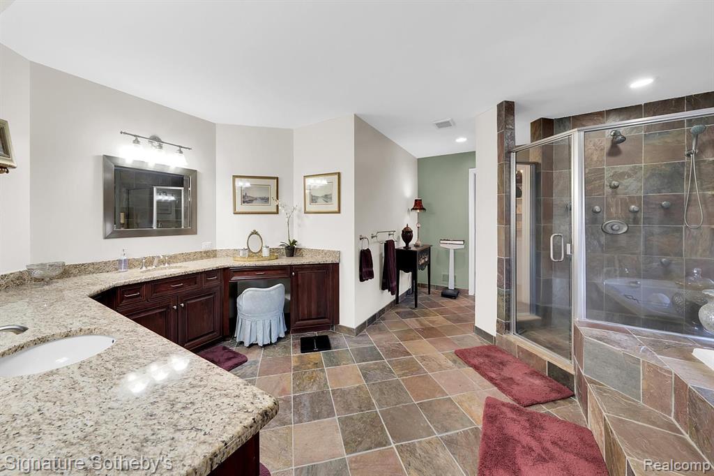 5001 FOREST VALLEY, Clarkston, MI 48348 — Photo 43