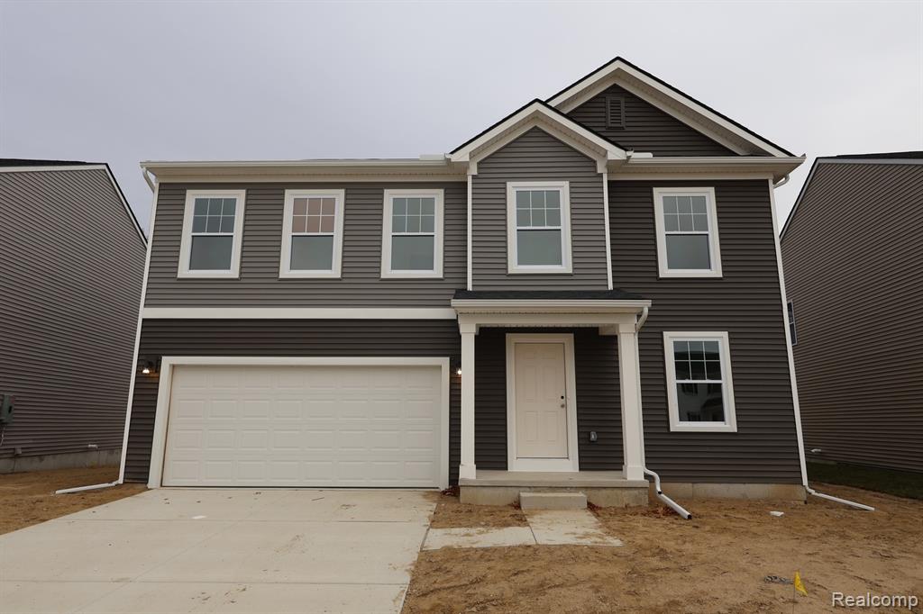 437 Hidden River W, Holly, MI 48442 — front exterior