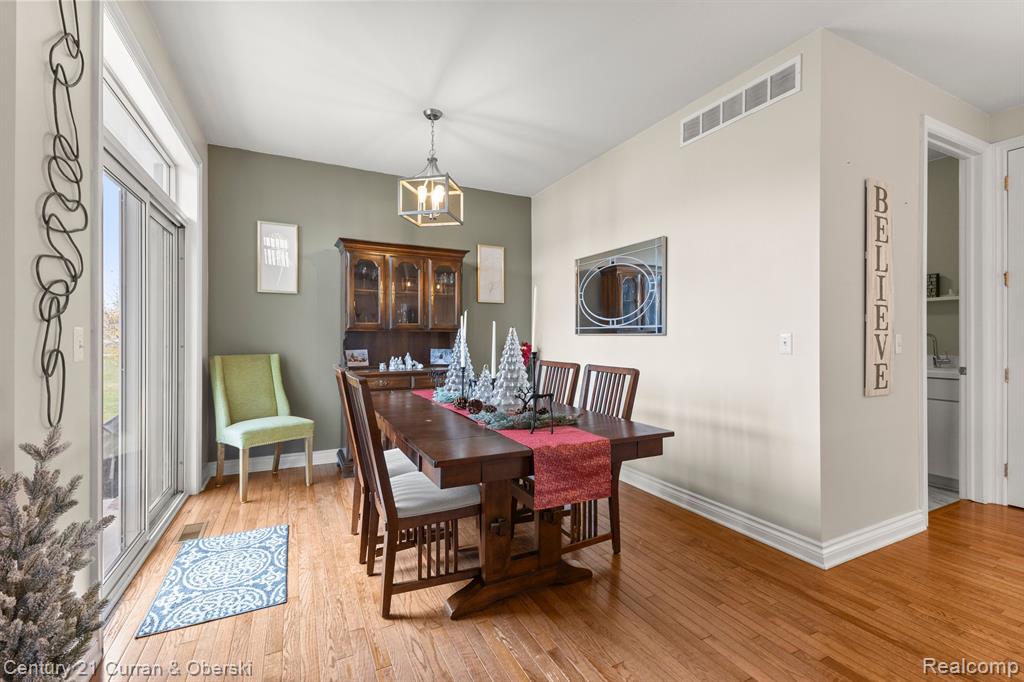 49957 JACKSON Lane, Canton, MI 48188 — Photo 14