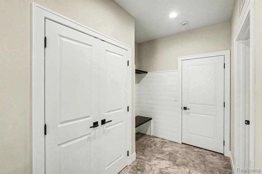 56211 Stone Falcon Drive, Shelby Twp, MI 48315 — Photo 30