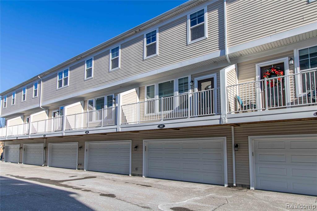 507 Midland Boulevard, 26, Royal Oak, MI 48073 — Photo 4
