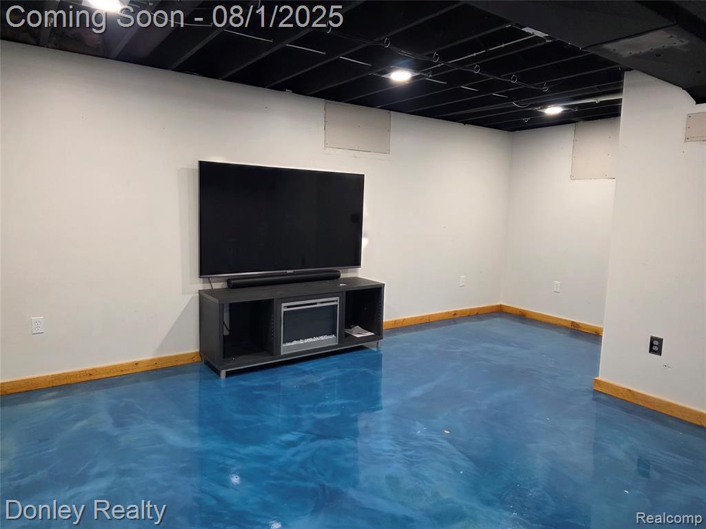 42 Hartley Street, Lapeer, MI 48446 — Photo 17