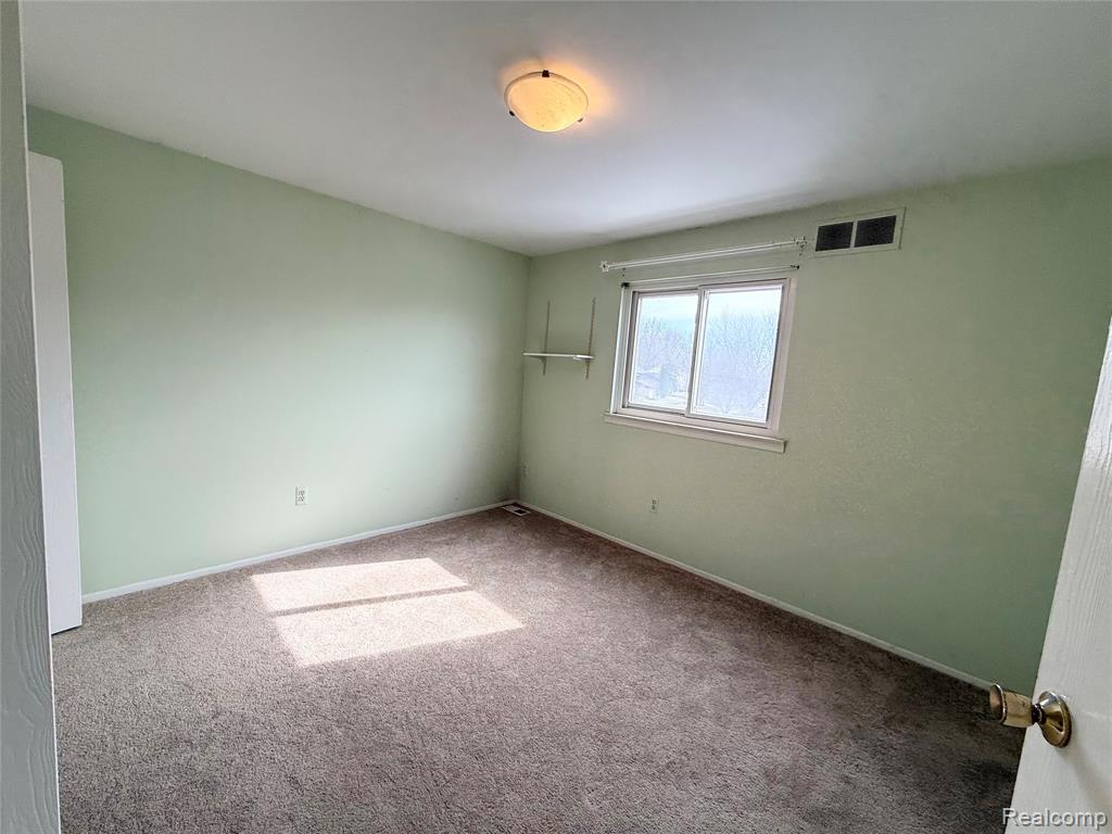 6842 Indian Creek Drive, West Bloomfield, MI — Photo 21