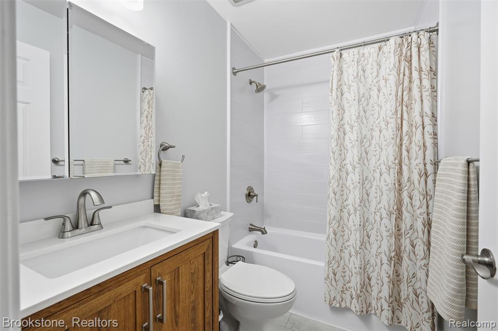 42842 Patty Lane, Van Buren, MI 48111 — Photo 18