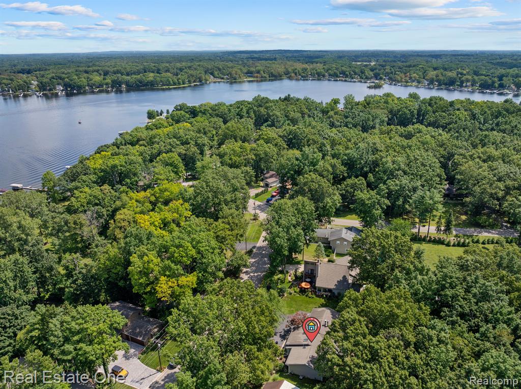 5026 GALLAGHER Boulevard, Whitmore Lake, MI 48189 — Photo 32