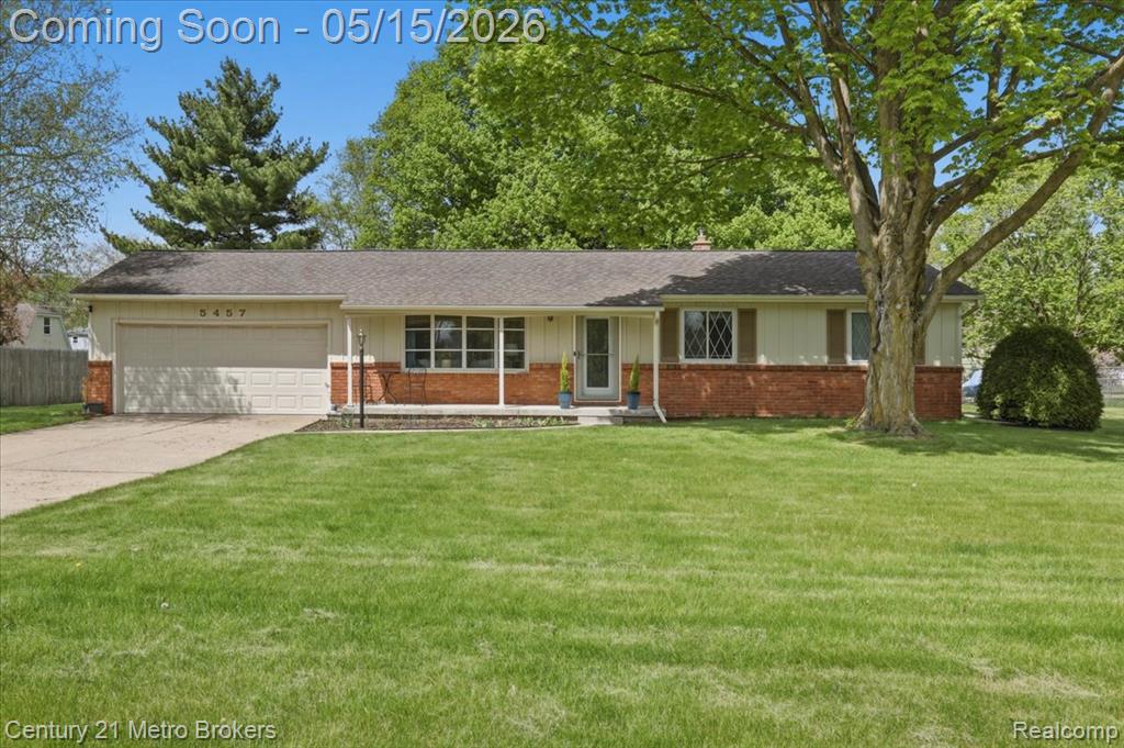 5457 N Seymour Road, Flushing, MI 48433 — Photo 2