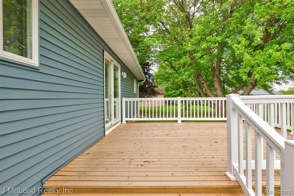 12146 Crawford Road, Otisville, MI 48463 — Photo 34